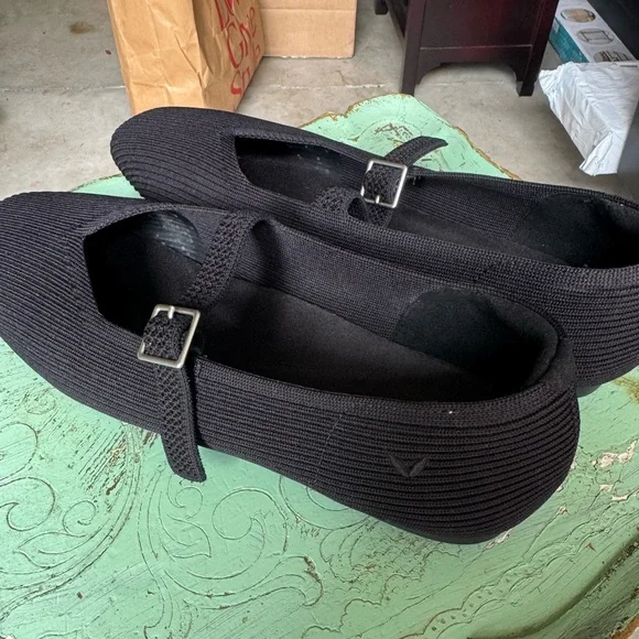 Vivaia Margot Mary Jane Flats Square Toe size 41 Wide (10W) - Picture 3 of 5